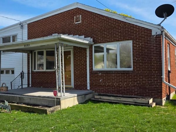 4609 MARBLEHEAD STREET, HARRISBURG, PA 17109