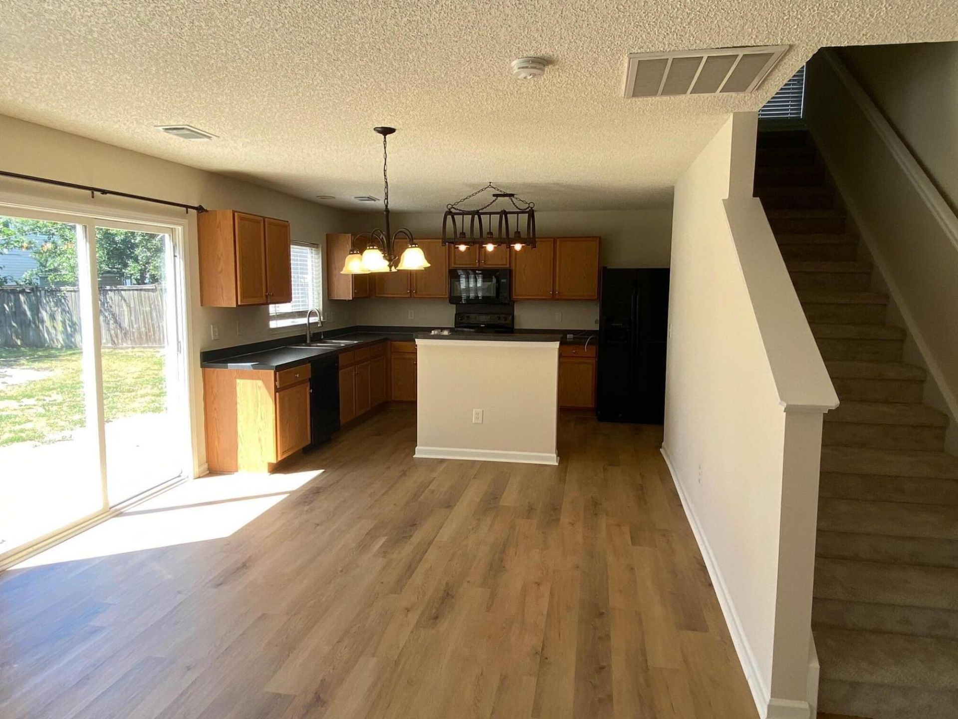 1307 Basketweaver Way Photo 4