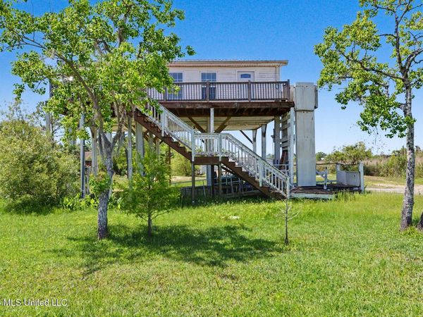 4180 Bayou Drive, Pearlington, MS 39572