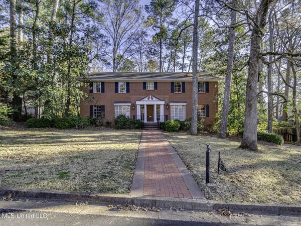 4018 Eastwood Place, Jackson, MS 39211