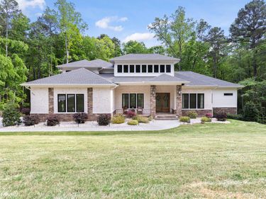 425 Ocoee Falls Drive, Chapel Hill, NC 27517