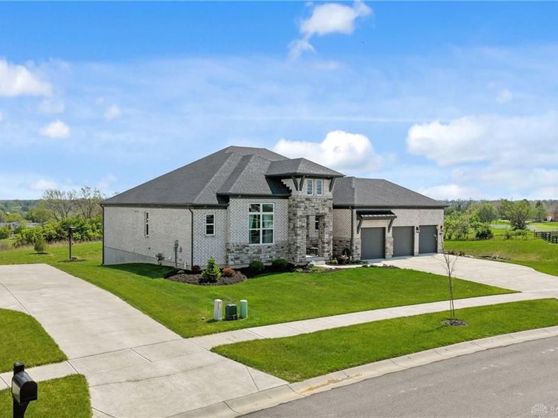 5253 Brougham Lane, Liberty Township, OH 45011 Photo 2