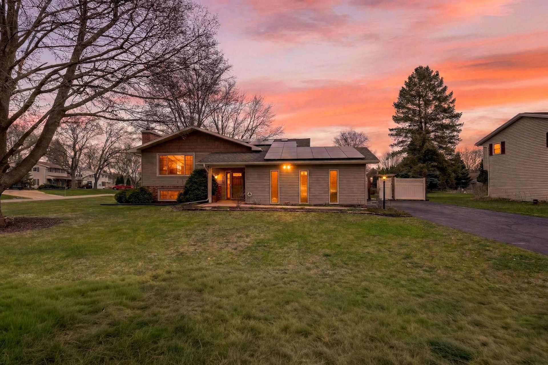3468 Cottontail Trail, Madison, WI 53718 Main Photo