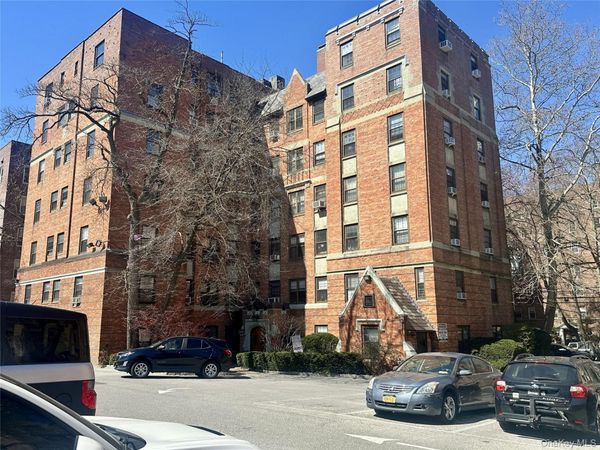 808 Bronx River Road, Unit 4E, Bronxville, NY 10708