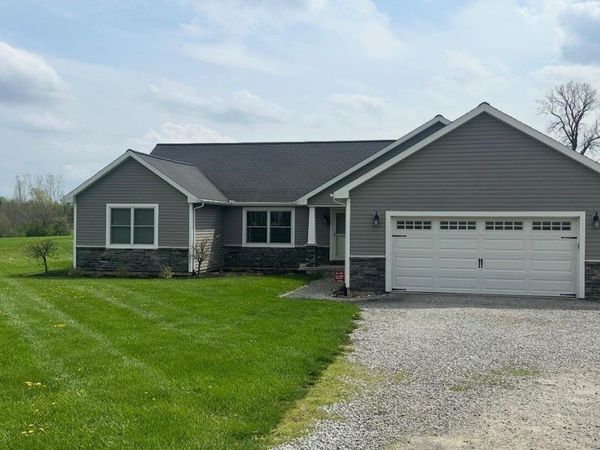 17138 National Road, Wapakoneta, OH 45895