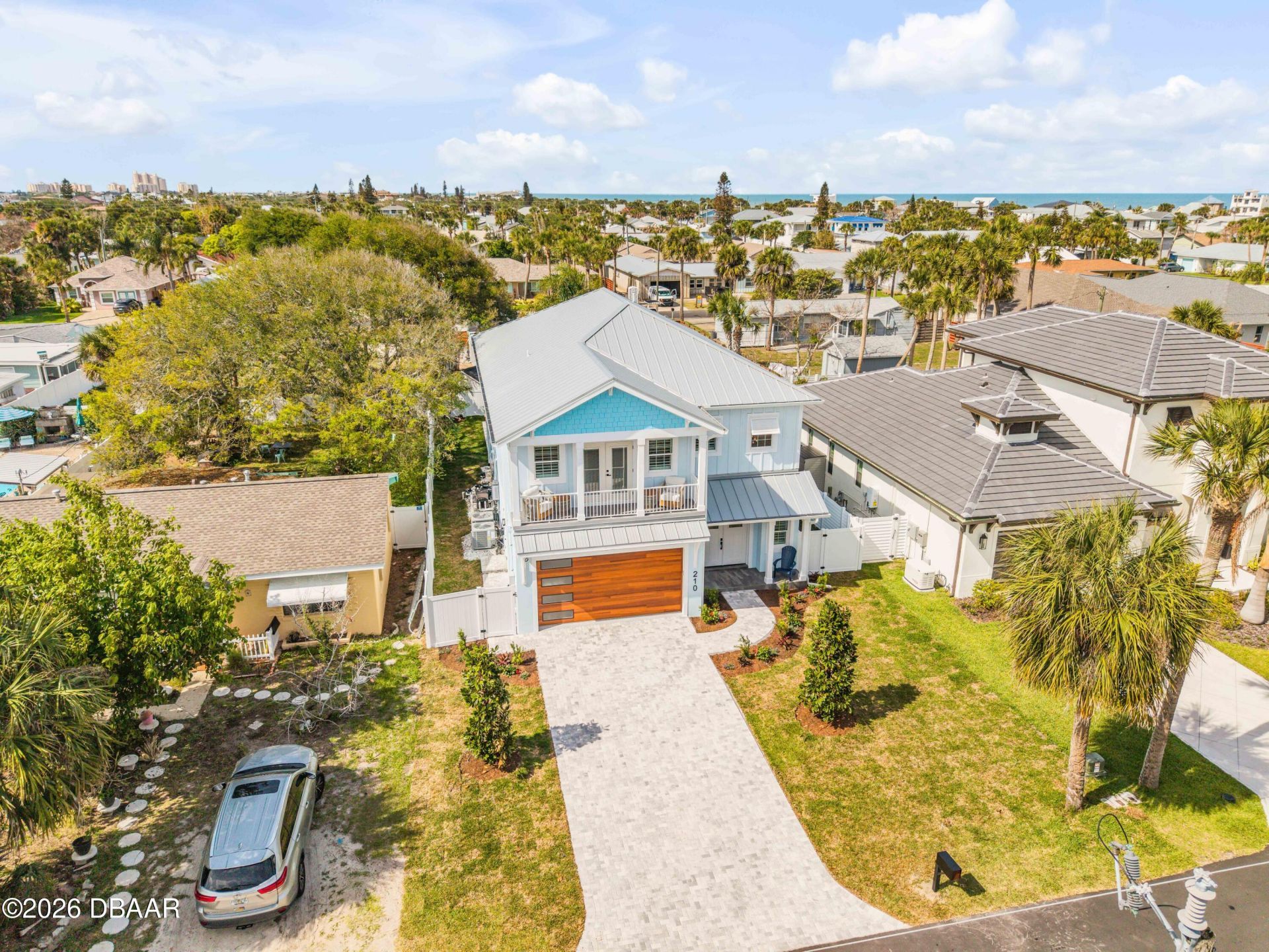 210 Due East Street, New Smyrna Beach, FL 32169 Photo