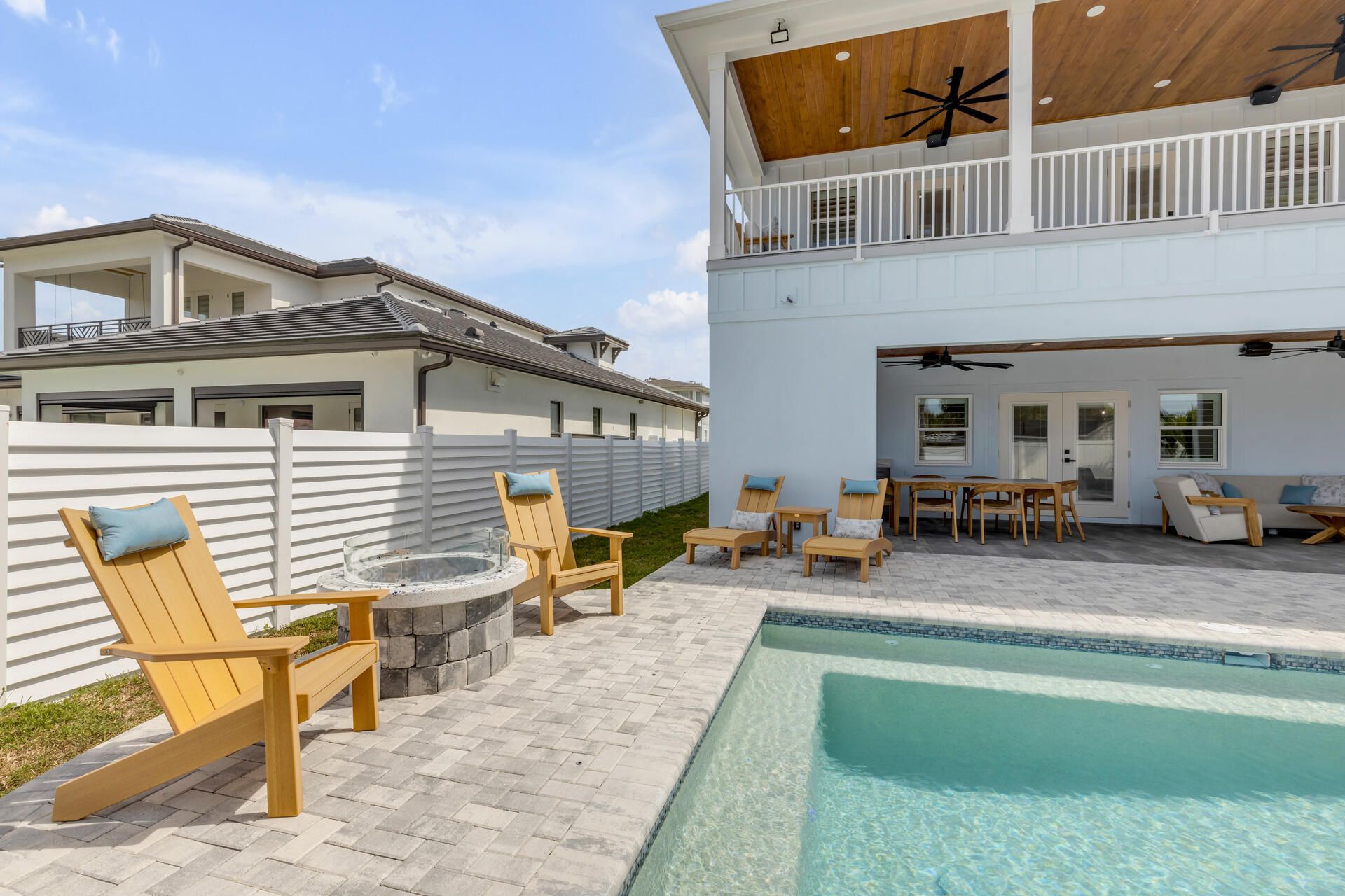 210 Due East Street, New Smyrna Beach, FL 32169 Photo