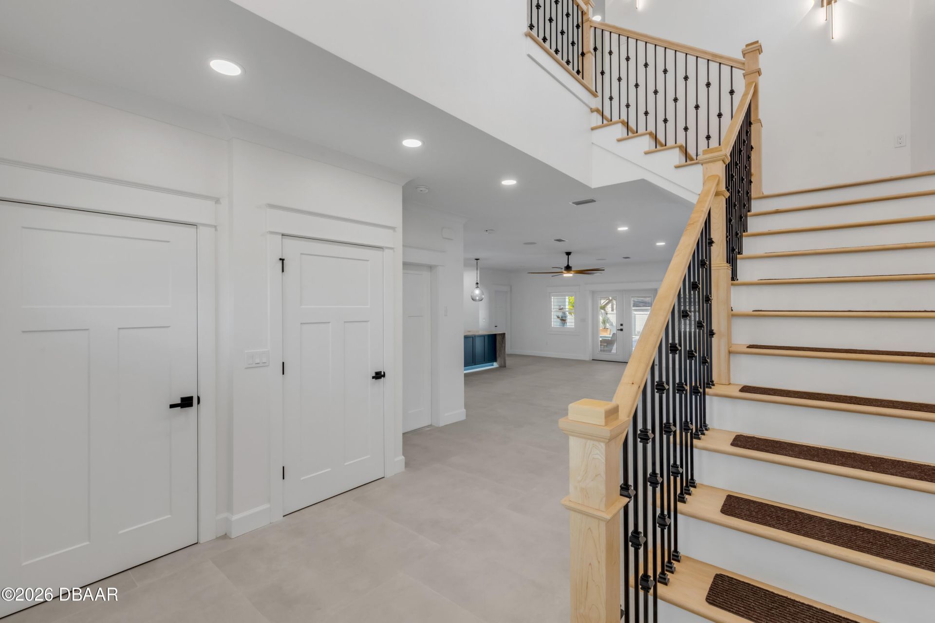 210 Due East Street, New Smyrna Beach, FL 32169 Photo