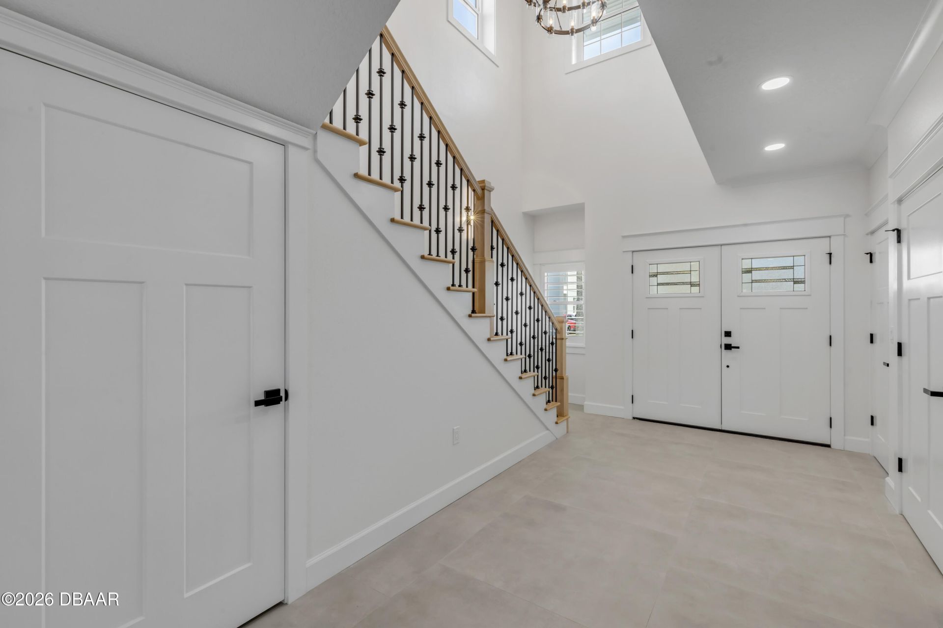 210 Due East Street, New Smyrna Beach, FL 32169 Photo