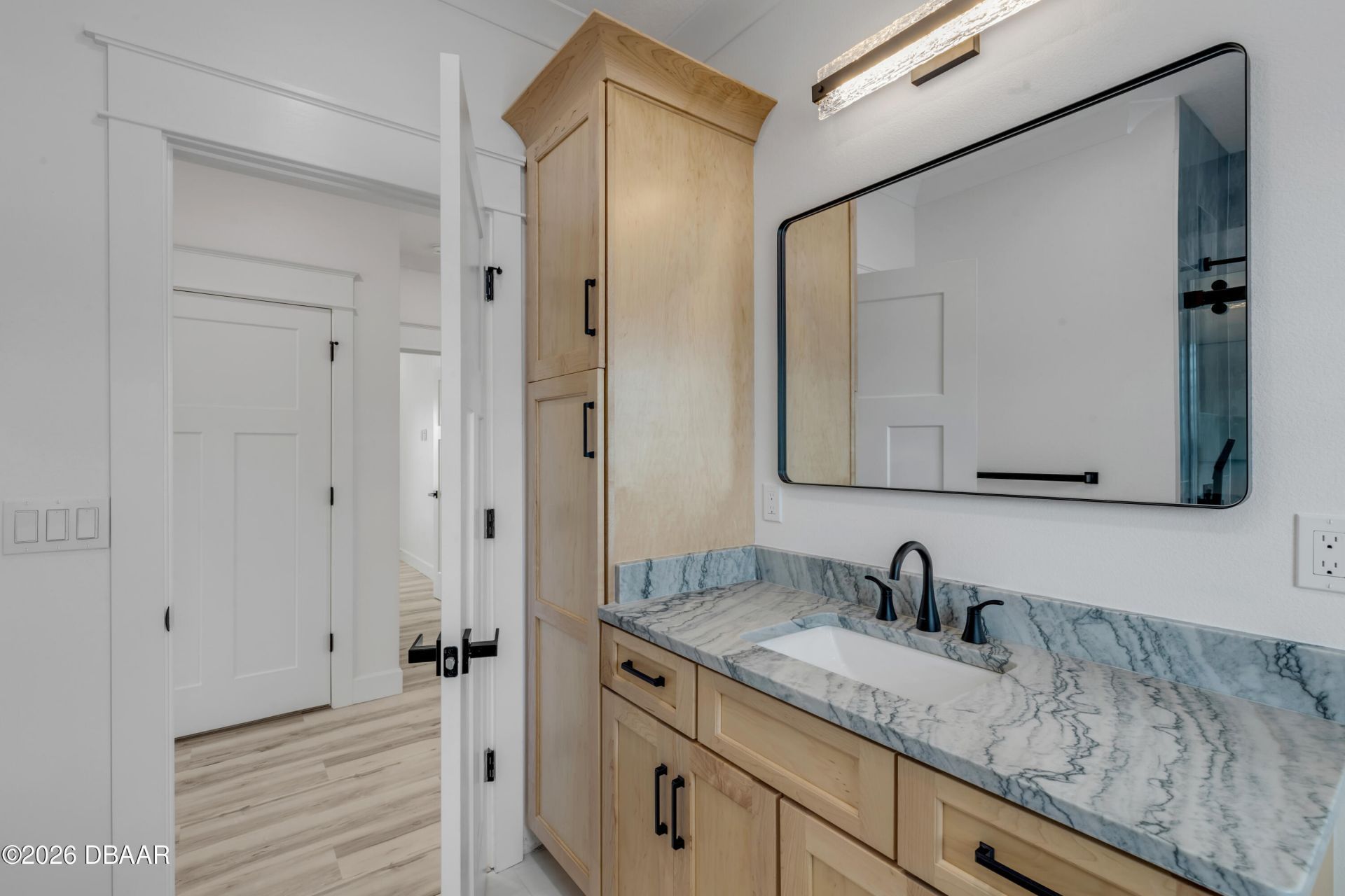 210 Due East Street, New Smyrna Beach, FL 32169 Photo