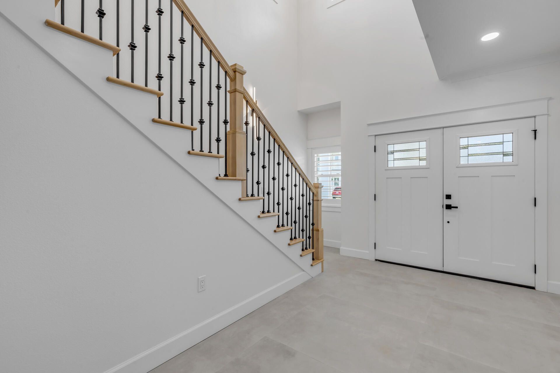 210 Due East Street, New Smyrna Beach, FL 32169 Photo