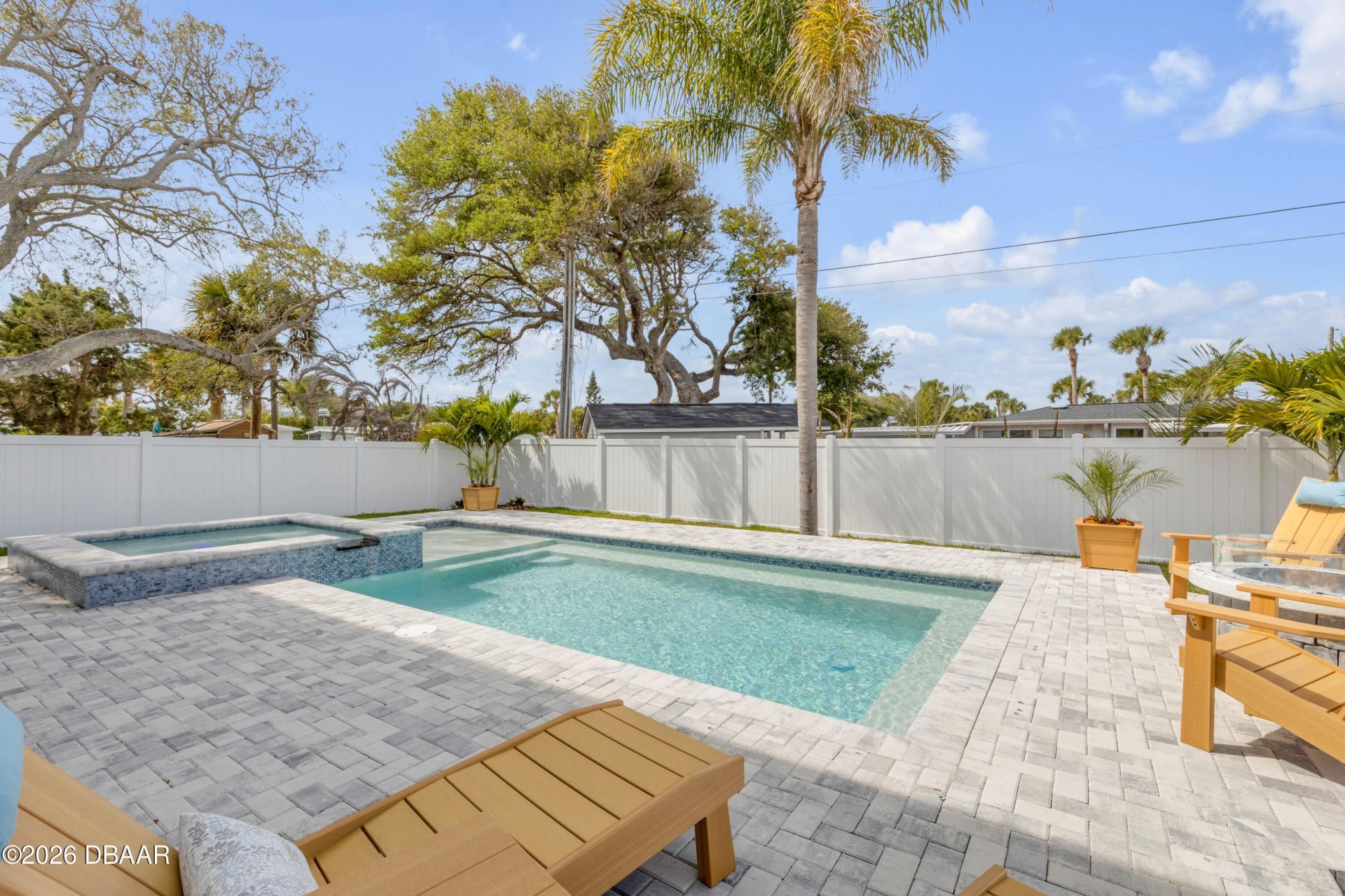 210 Due East Street, New Smyrna Beach, FL 32169 Photo