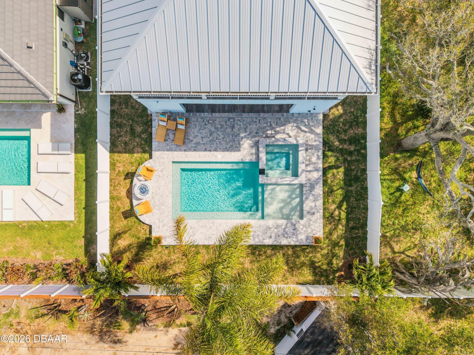 210 Due East Street, New Smyrna Beach, FL 32169 Photo