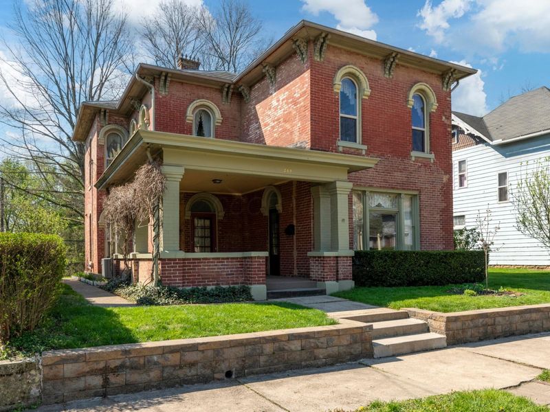 249 W Locust Street, Newark, OH 43055 Photo 2