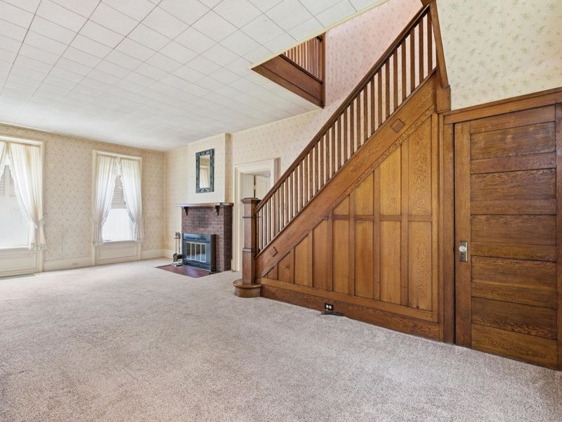 249 W Locust Street, Newark, OH 43055 Photo 8