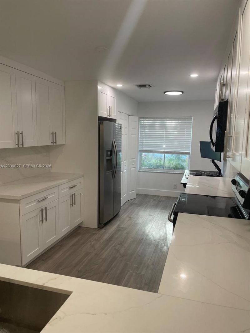 4136 Pine Ridge Ln, Weston, FL 33331 Photo