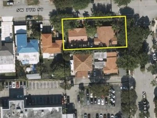 700 SW 33rd Ave, Miami, FL 33135
