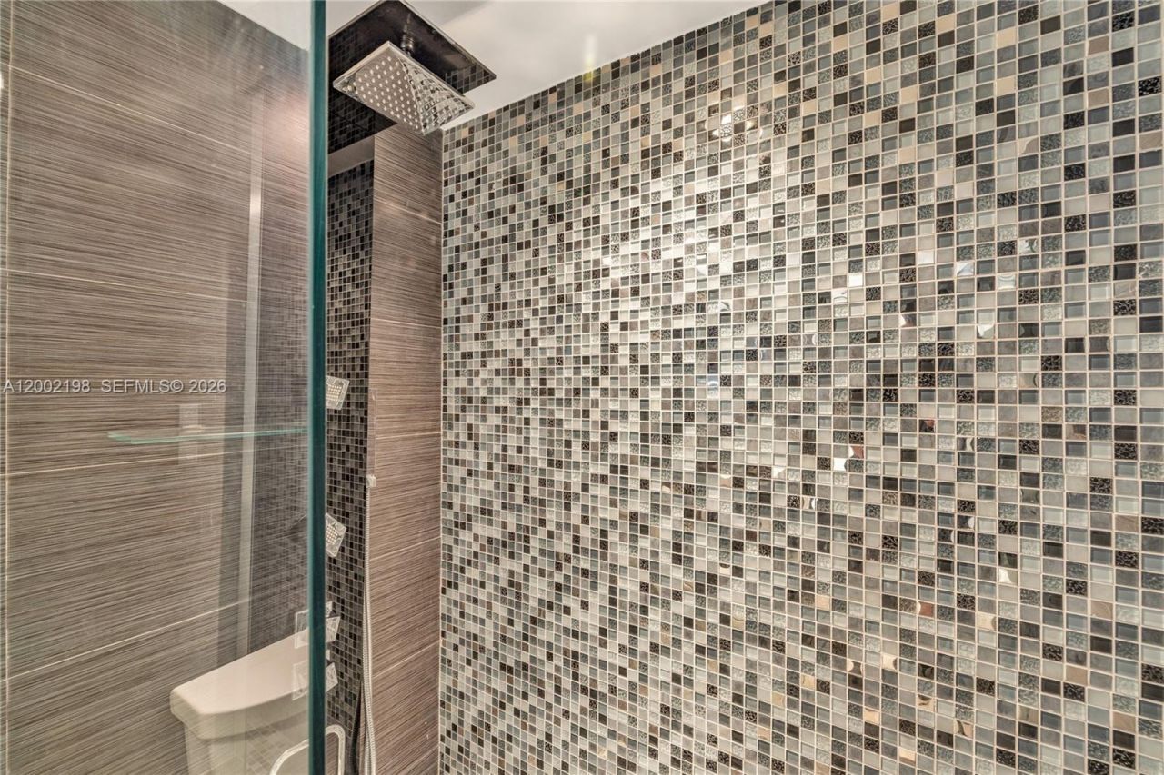 1623 Collins Ave, Unit 418, Miami Beach, FL 33139 Photo