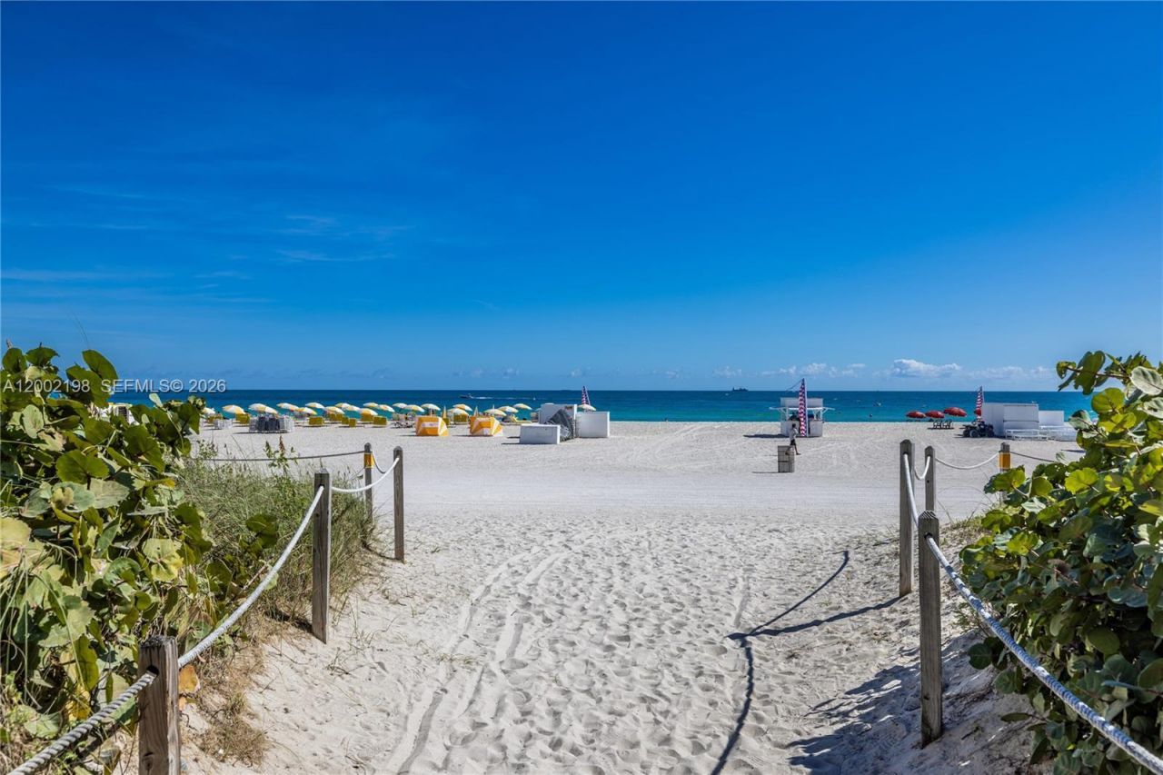 1623 Collins Ave, Unit 418, Miami Beach, FL 33139 Photo