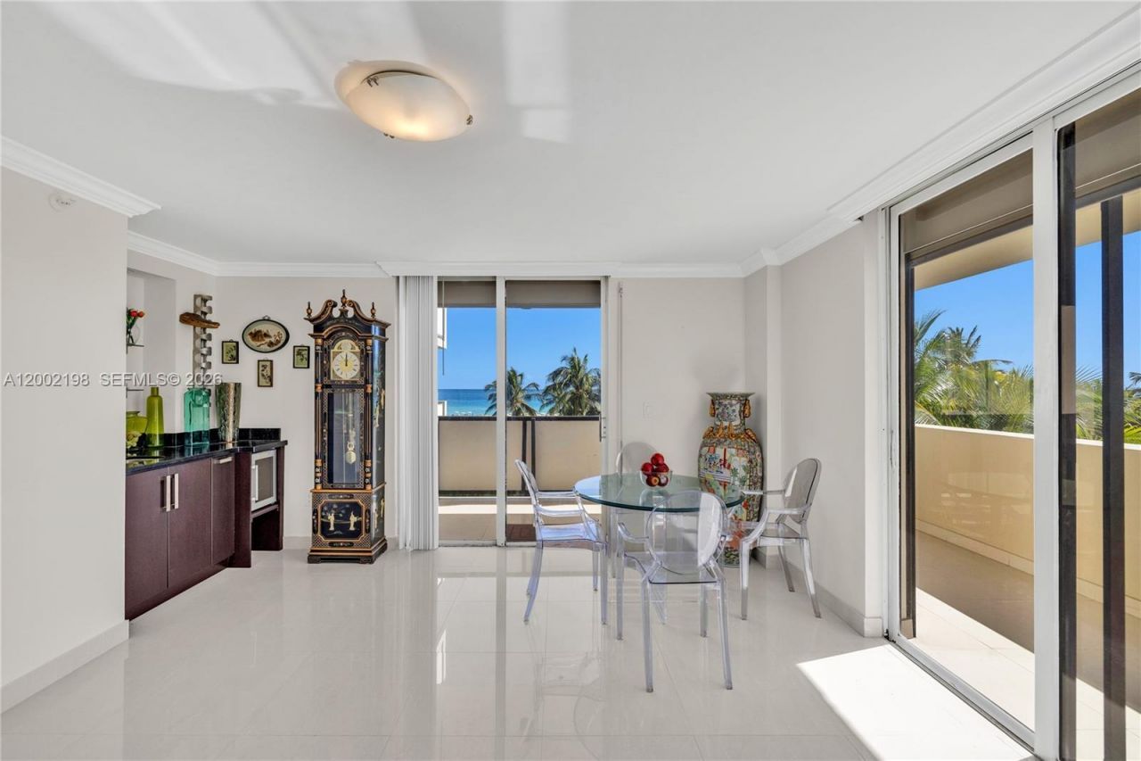 1623 Collins Ave, Unit 418, Miami Beach, FL 33139 Photo