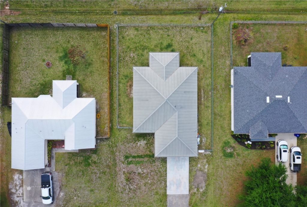 8255 102nd Avenue, Vero Beach, FL 32967 Photo