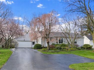 1449 Spencerport Road , Rochester, NY 14606