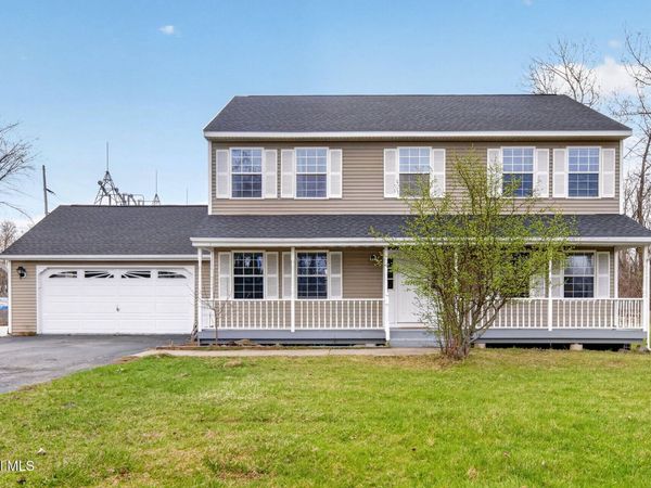 578 Columbia Street Extension, Cohoes, NY 12047