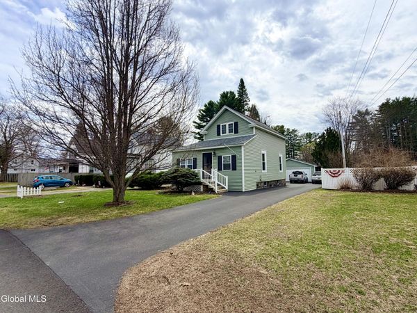 15 N Second Avenue, Broadalbin, NY 12025