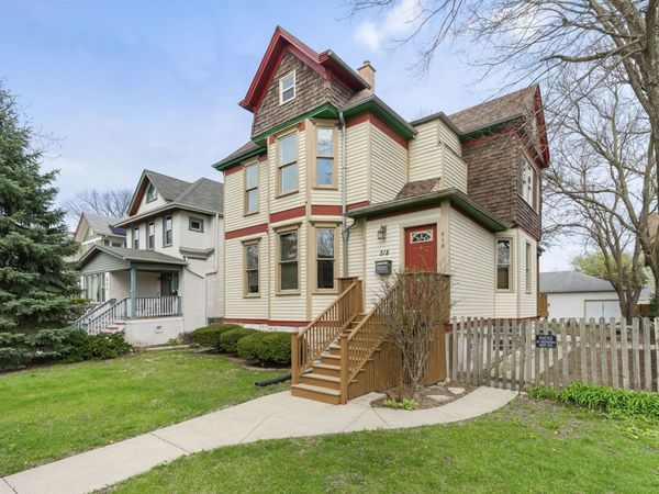 518 N Lombard Avenue , Oak Park, IL 60302