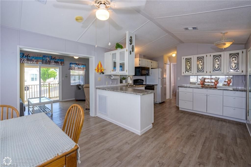 11089 Sunglow Ln, Fort Myers, FL 33908 Photo