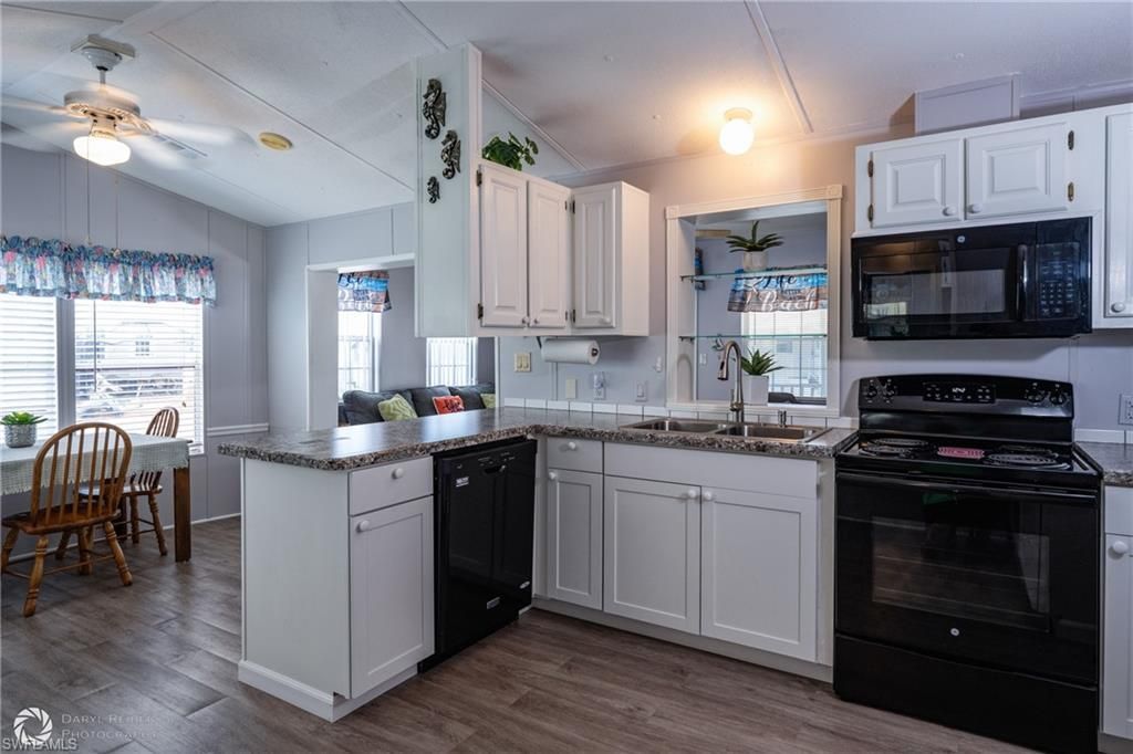 11089 Sunglow Ln, Fort Myers, FL 33908 Photo