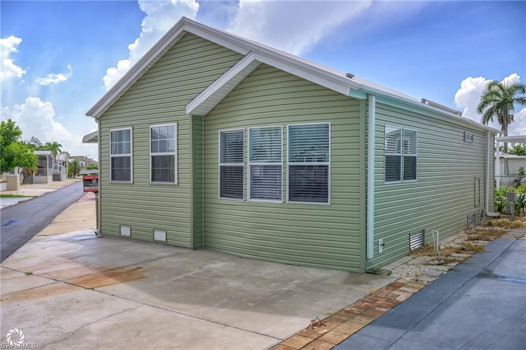 11089 Sunglow Ln, Fort Myers, FL 33908 Photo