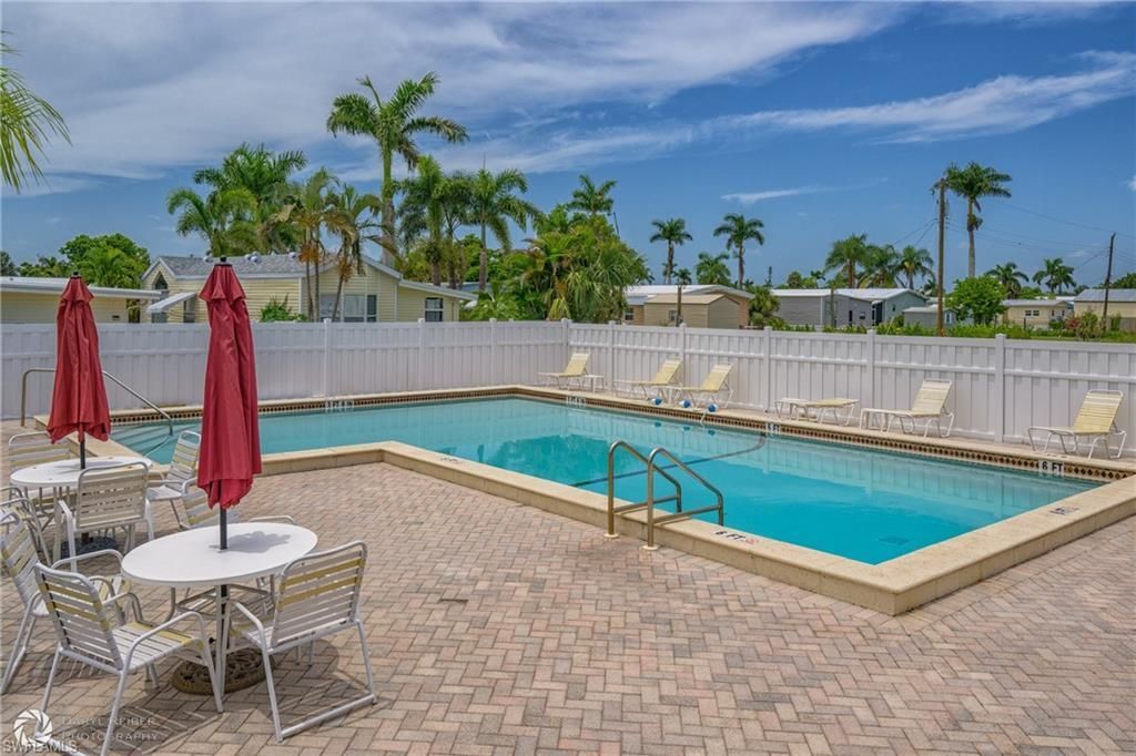 11089 Sunglow Ln, Fort Myers, FL 33908 Photo