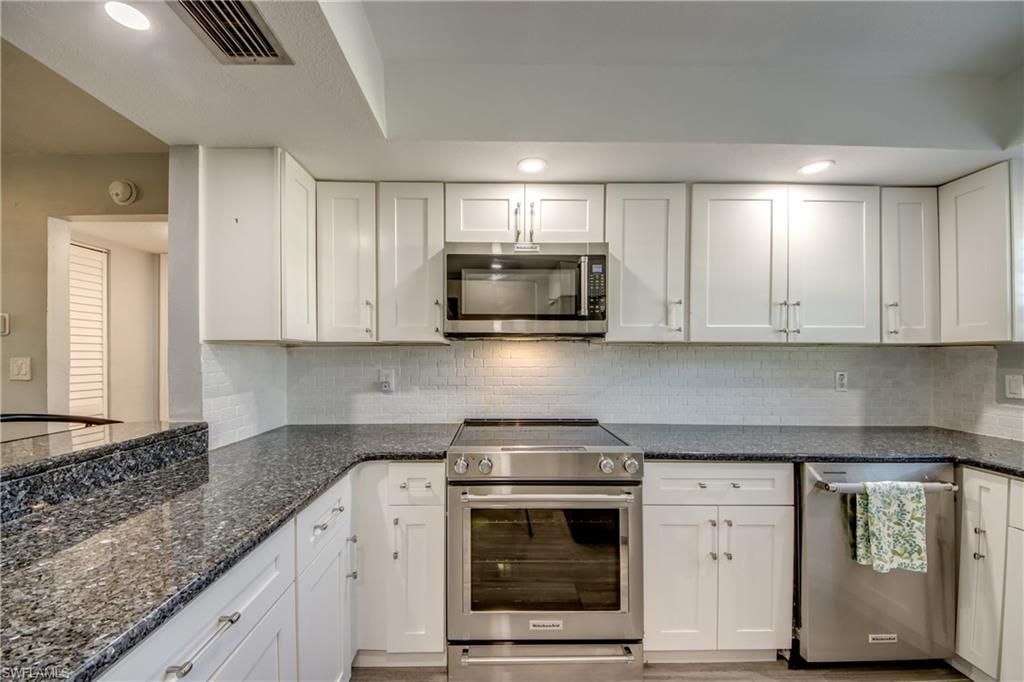 7050 Nantucket Cir, Unit 1, North Fort Myers, FL 33917 Photo