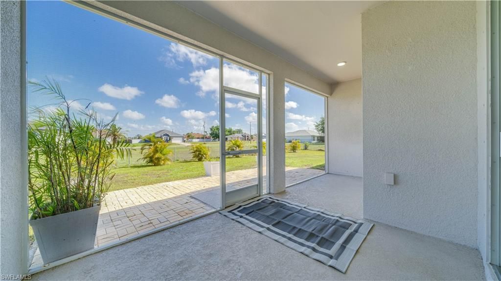 2011 NW Embers Ter, Cape Coral, FL 33993 Photo
