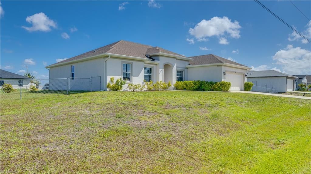 2011 NW Embers Ter, Cape Coral, FL 33993 Photo