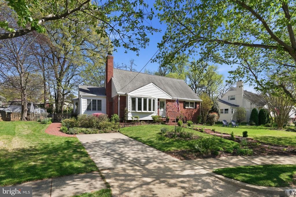 629 Prospect Place, Alexandria, VA 22304 Main Photo