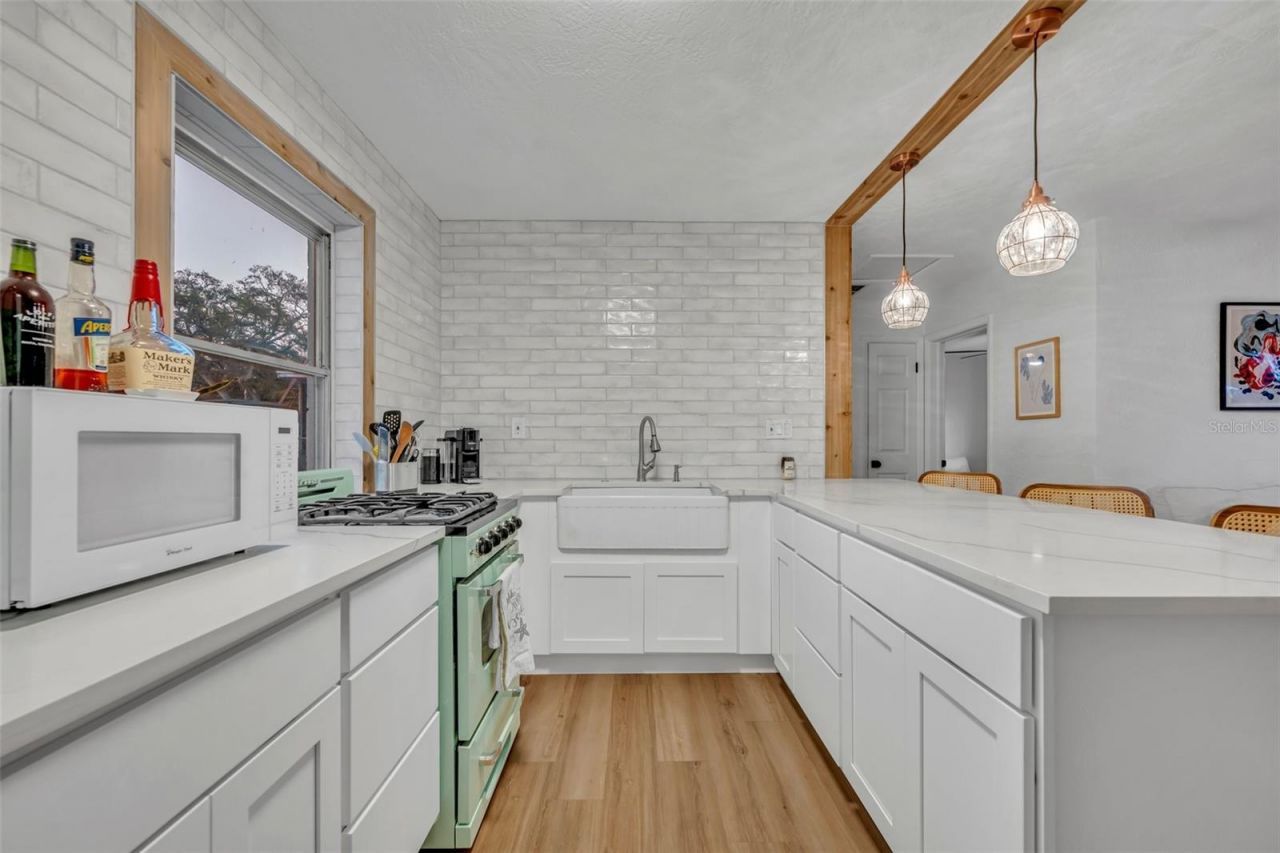 798 E 26th Avenue, New Smyrna Beach, FL 32169 Photo