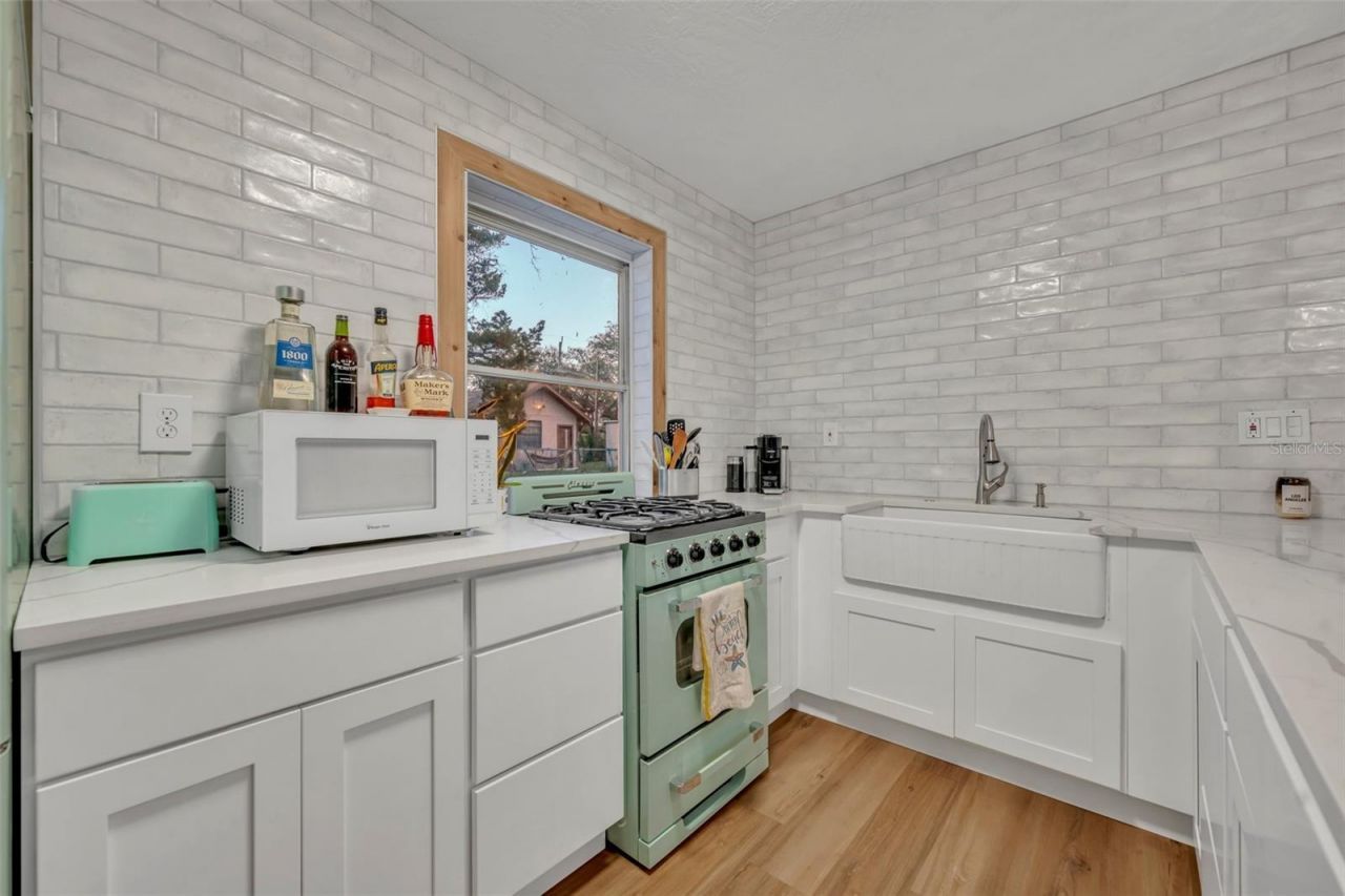 798 E 26th Avenue, New Smyrna Beach, FL 32169 Photo