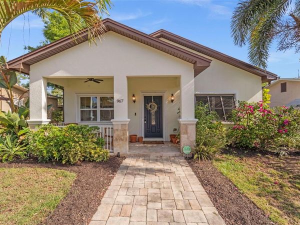 967 49TH AVENUE N, ST PETERSBURG, FL 33703