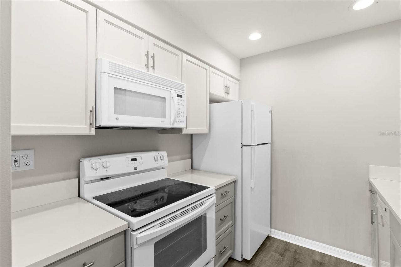 350 79th Avenue N, Unit 134, Saint Petersburg, FL 33702 Photo