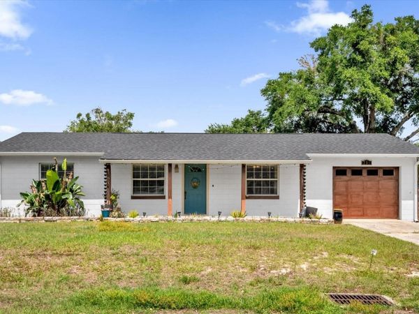 739 SEMINOLE AVENUE , LONGWOOD, FL 32750