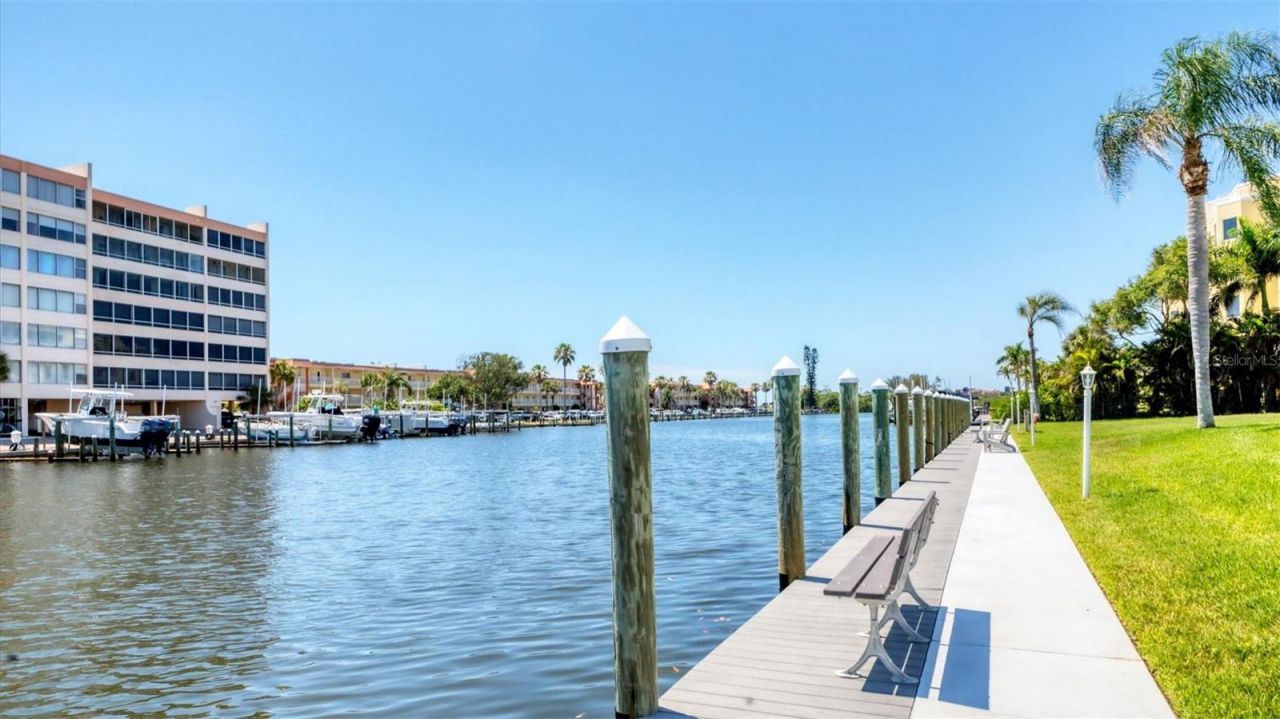 9200 Midnight Pass Road, Unit 24, Sarasota, FL 34242 Photo