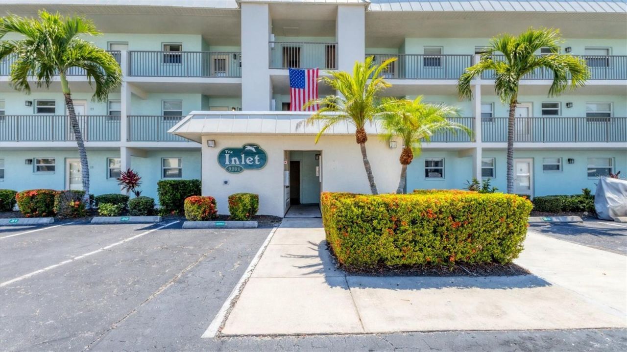 9200 Midnight Pass Road, Unit 24, Sarasota, FL 34242 Photo