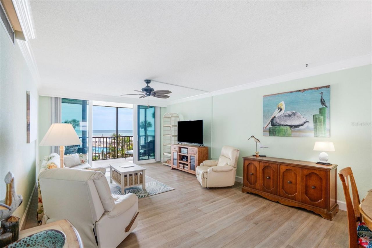 18304 Gulf Boulevard, Unit 105, Redington Shores, FL 33708 Photo