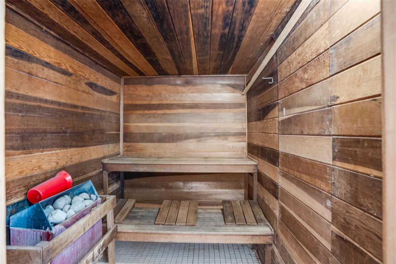 18304 Gulf Boulevard, Unit 105, Redington Shores, FL 33708 Photo