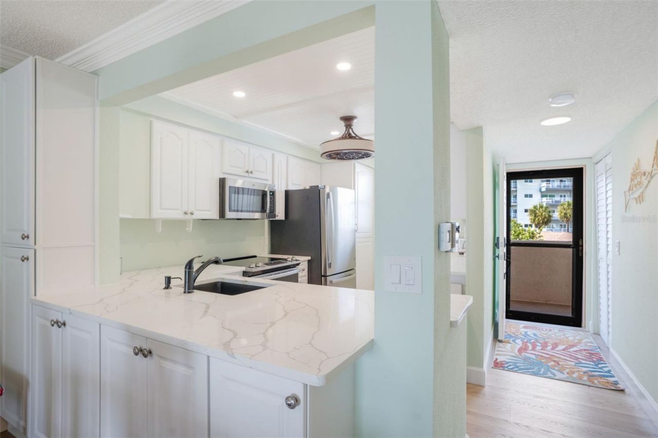 18304 Gulf Boulevard, Unit 105, Redington Shores, FL 33708 Photo