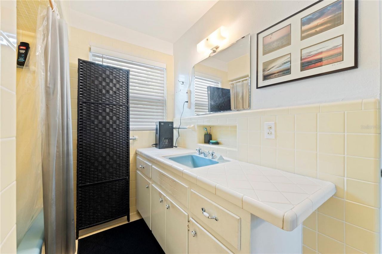 1335 40th Street , Sarasota, FL 34234 Photo