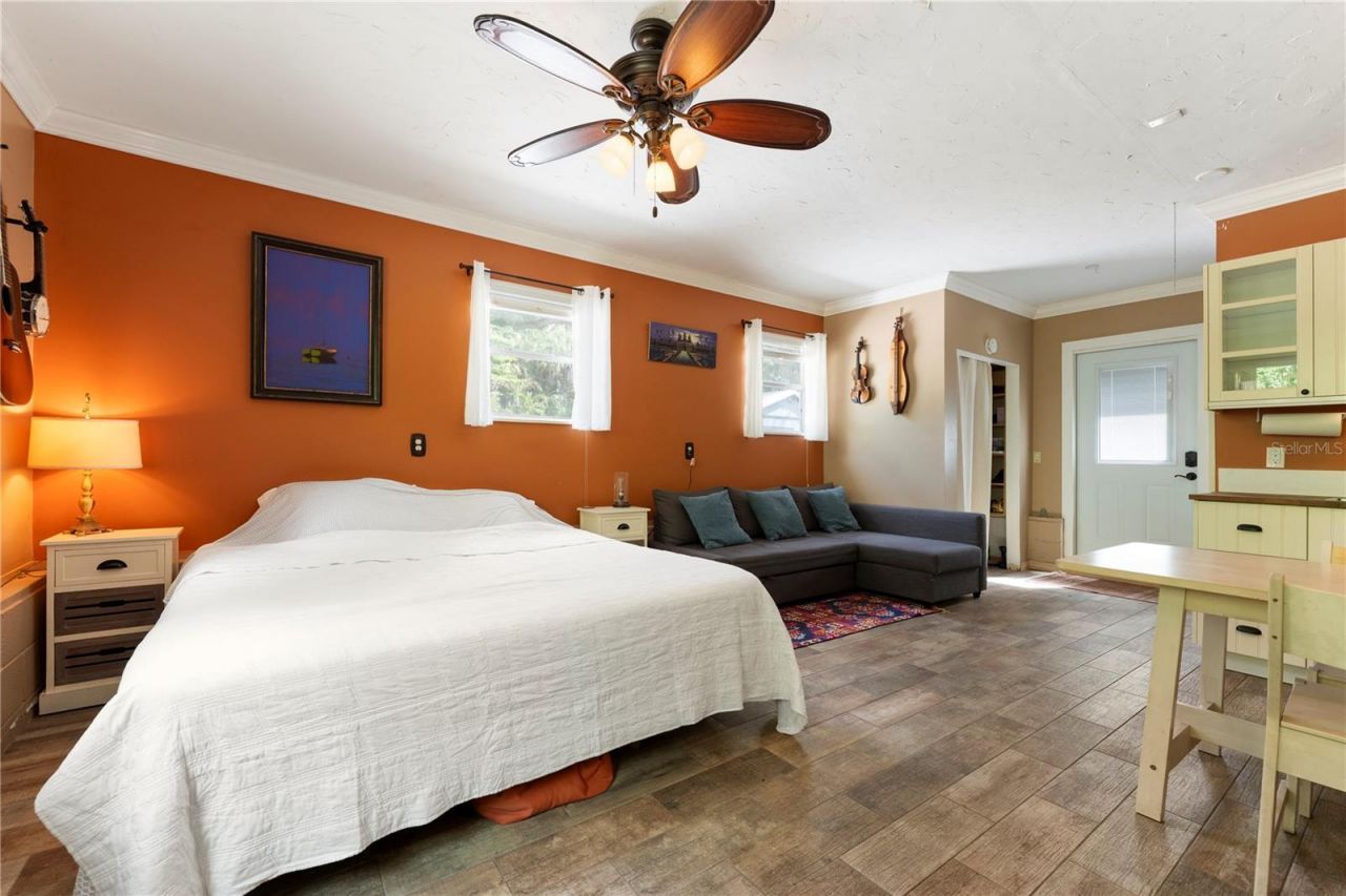 1335 40th Street , Sarasota, FL 34234 Photo