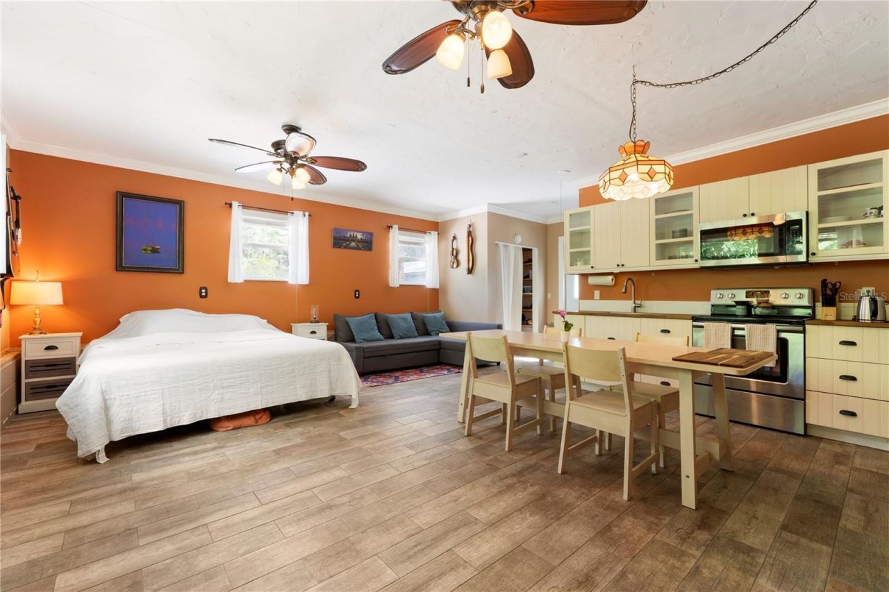 1335 40th Street , Sarasota, FL 34234 Photo